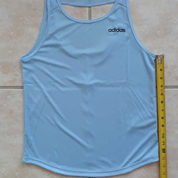 *Host Pick*Adidas ladies top - Picture 8 of 8